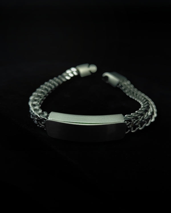 Гривна | Titanium Edge